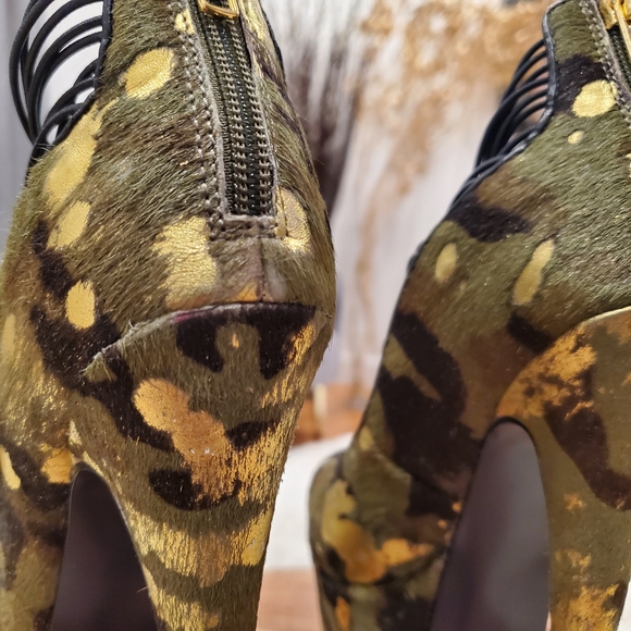 London Trash - Camouflage Print Pumps (36) - Picture 3 of 5